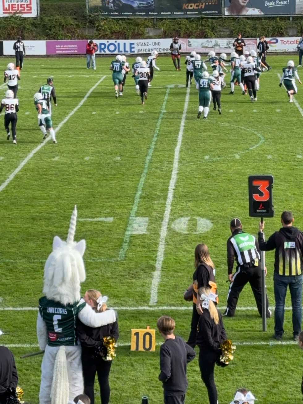 Football-Spiel der Unicorns in Schwäbisch Hall mit lebendiger Atmosphäre für Sportbegeisterte.